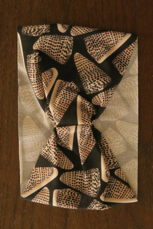 Black Leopard Cone
