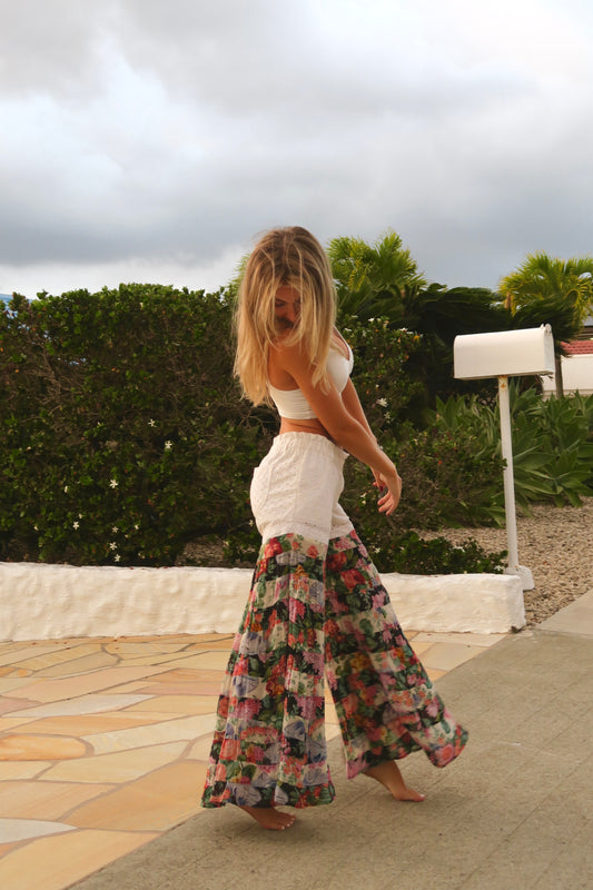 Paloma Flares