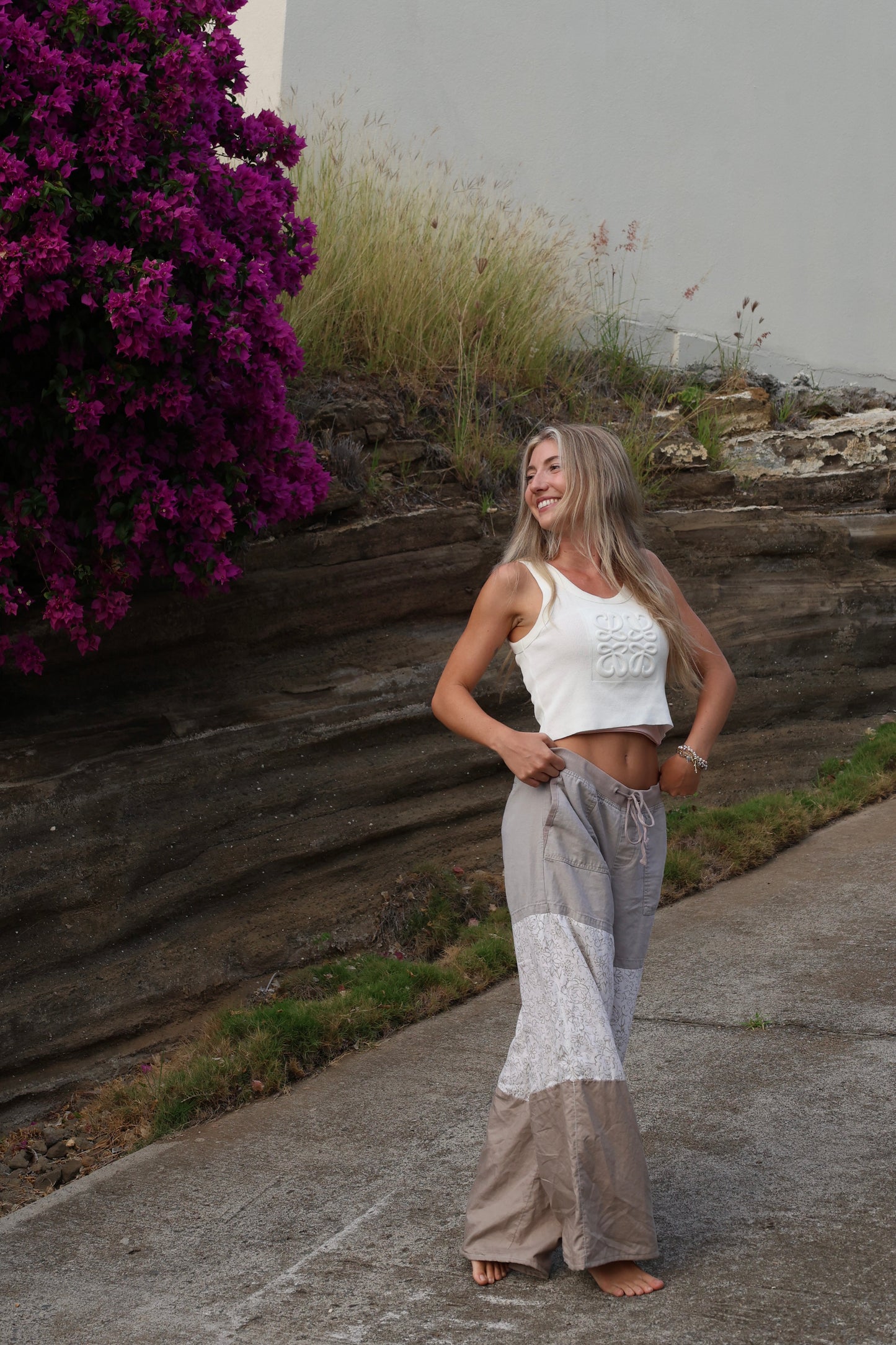Stone Petal Cargos
