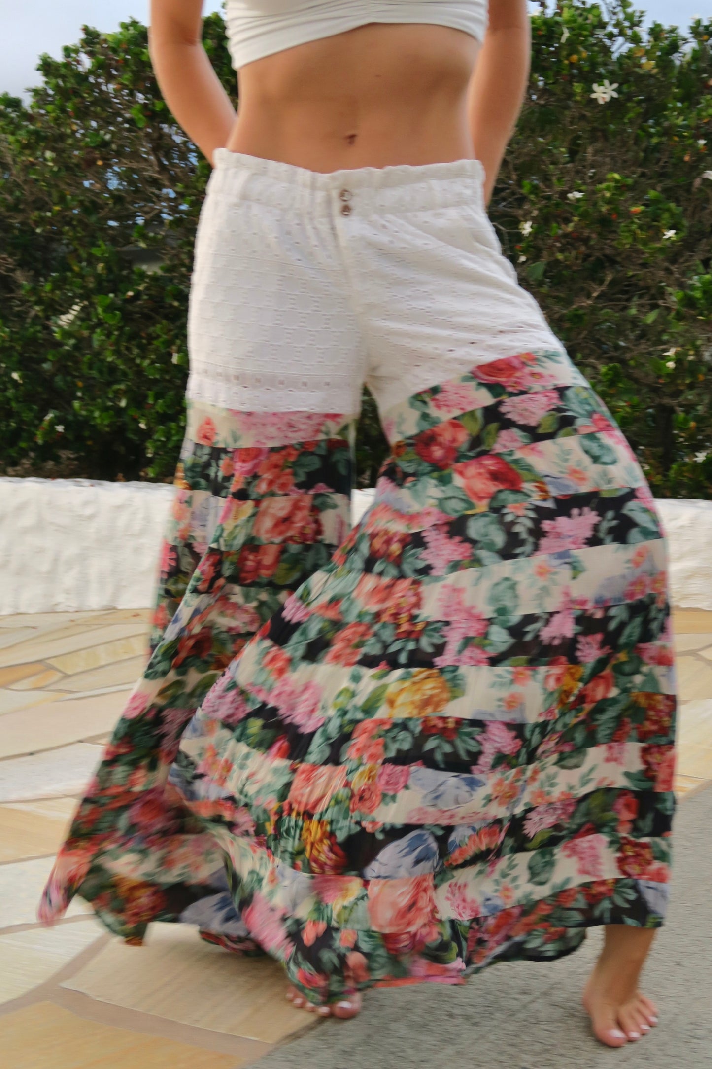 Paloma Flares
